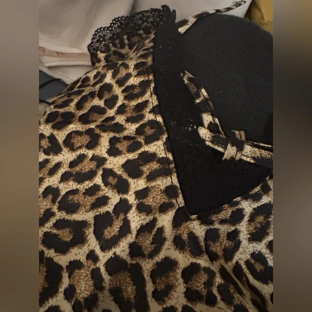 Thirty/Thirty Leopard Print Halter Top - Picture 5 of 5
